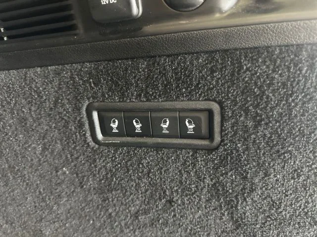 Used 2022 Silver Jeep Series II image 25