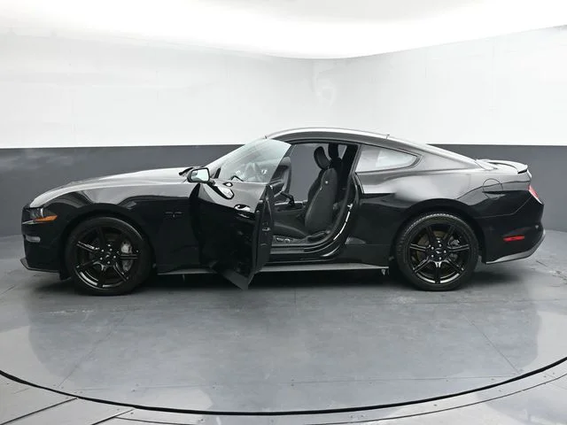 Used 2018 Black Ford GT image 35
