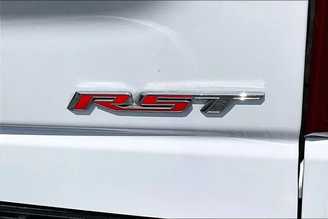 Used 2024 White Chevrolet RST image 23