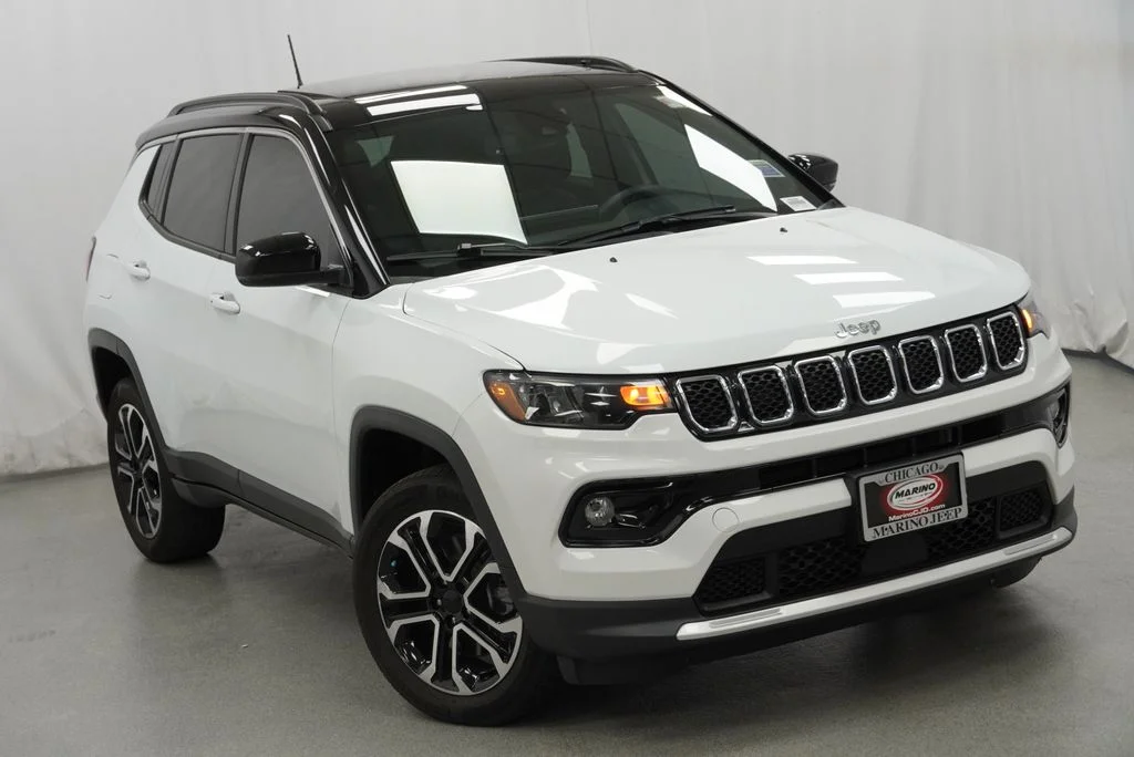 Used 2024 White Jeep Limited image 17
