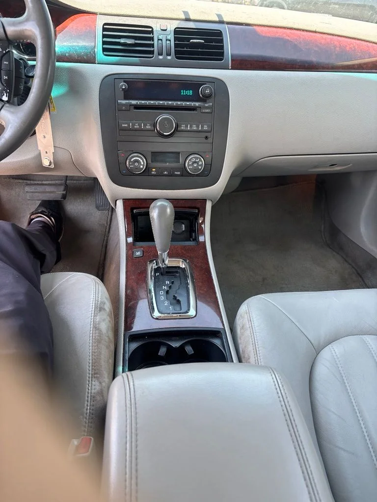 Used 2007 Ming Blue Metallic Buick CXL image 25