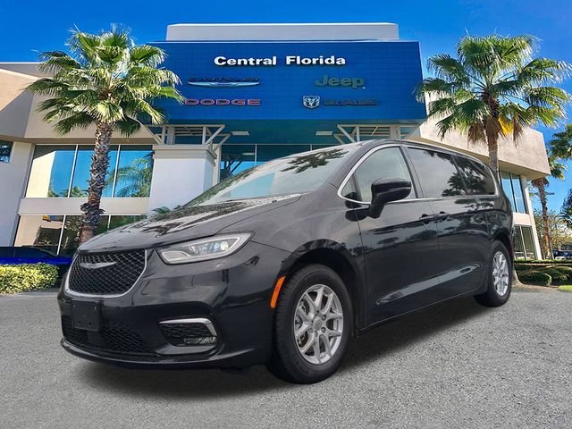 Certified Used 2023 Black Chrysler Touring L image 9