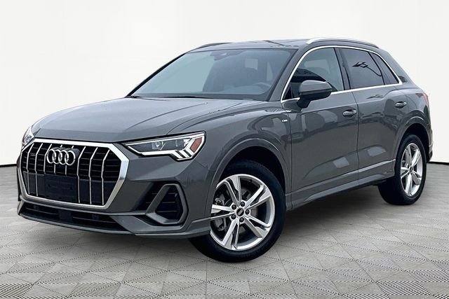 2023 Audi Q3 Premium Plus