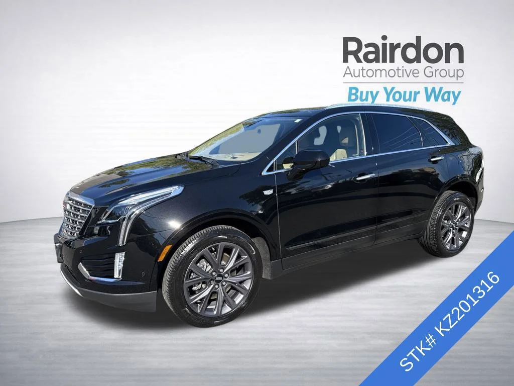 Used 2019 Black Cadillac Platinum AWD image 3