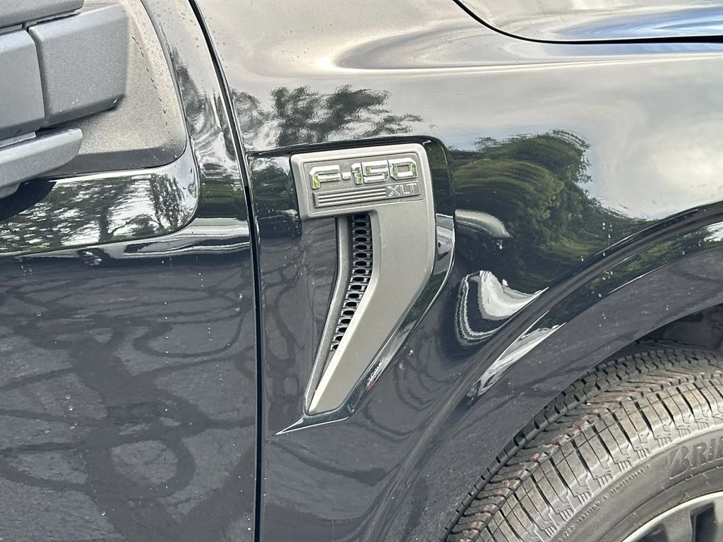 Certified Used 2022 Black Ford XLT image 24
