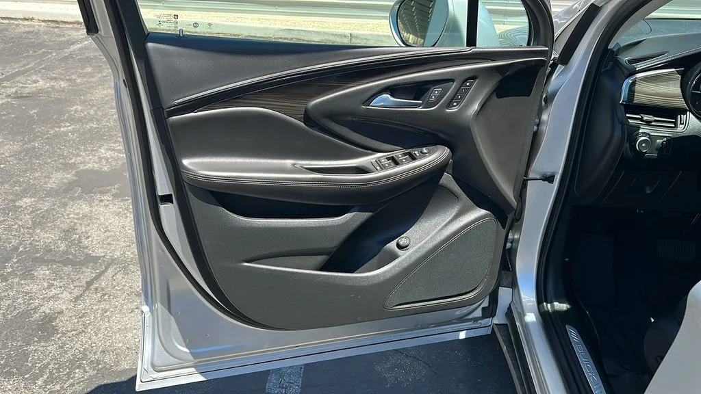 Certified Used 2019 Galaxy Silver Metallic Buick Essence image 13