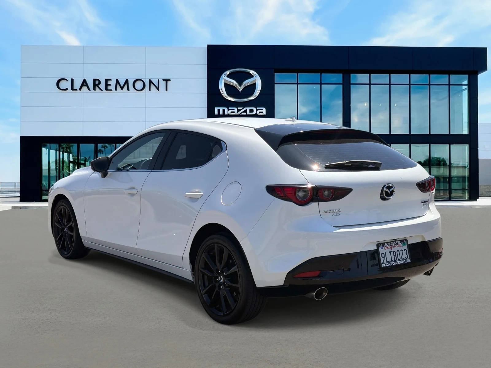 Used 2023 Snowflake White Pearl Mica Mazda 2.5 Turbo Auto AWD image 6