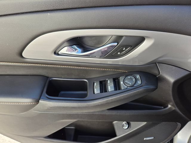 2019 Chevrolet Traverse RS - Photo 18