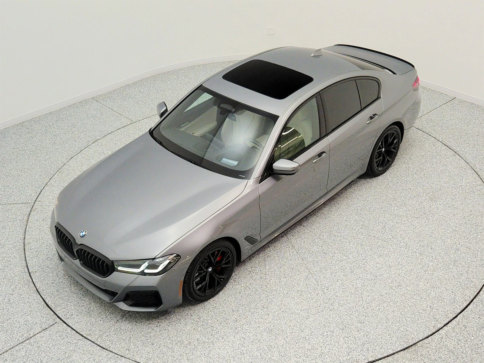 Used 2023 Skyscraper Gray Metallic BMW 530i xDrive Sedan image 22