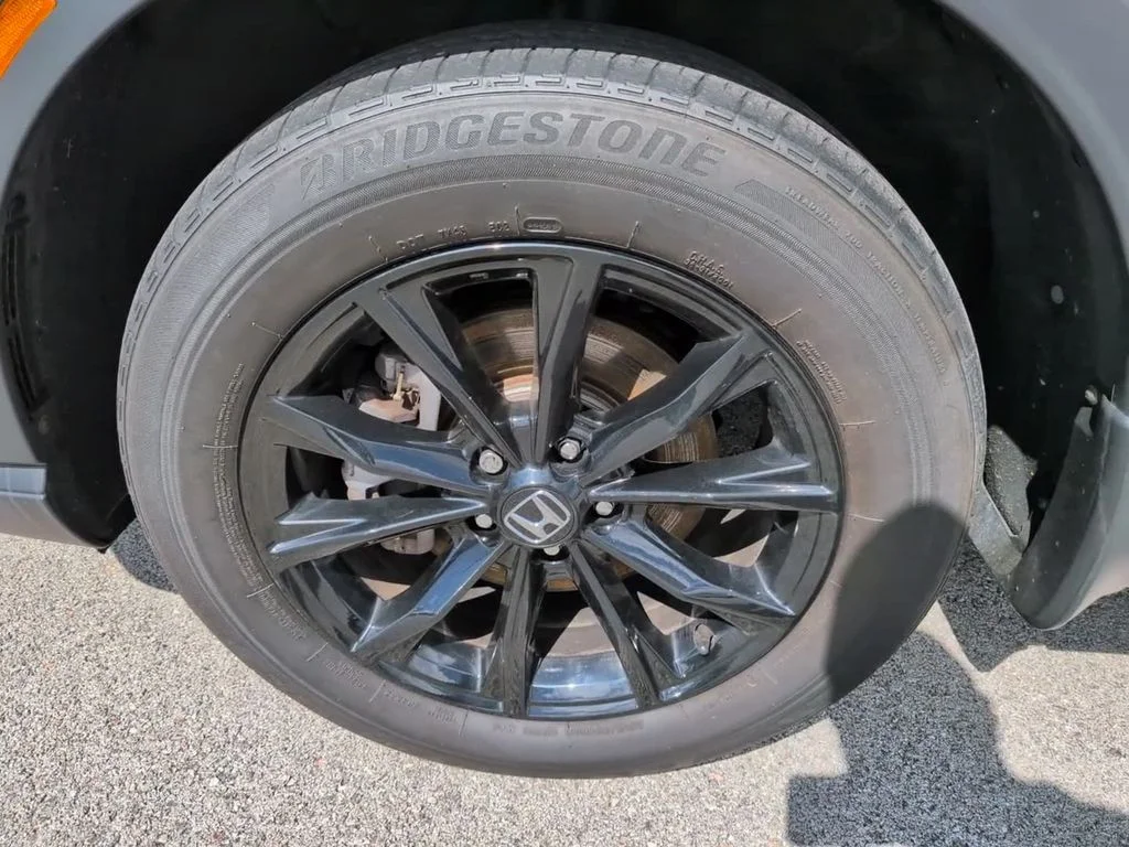 Used 2024  Honda Sport-L image 16