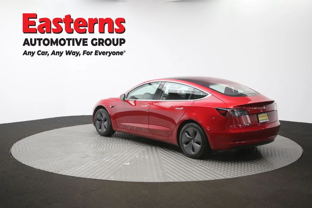 Used 2018 Red Tesla Long Range image 58