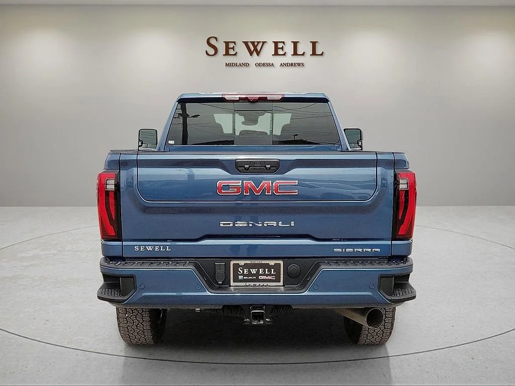 2026 GMC Sierra 2500HD Denali - Photo 4