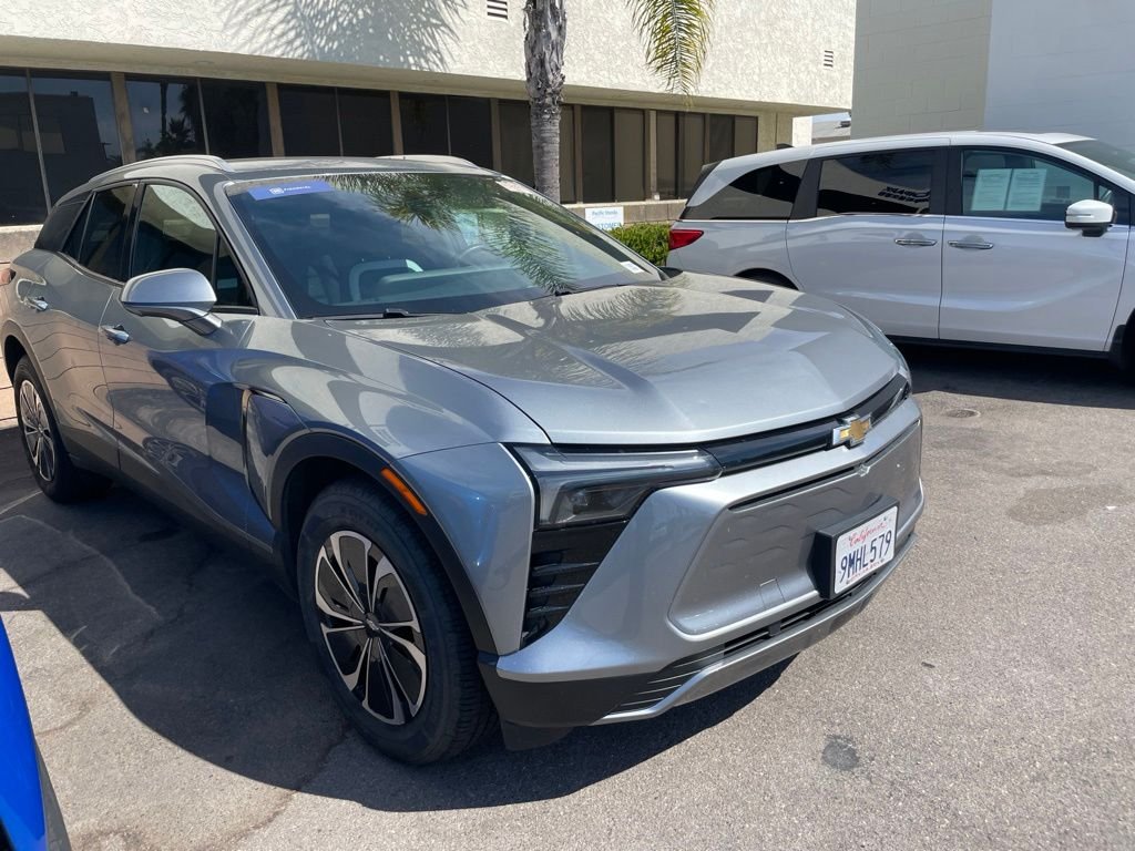 Used 2024 Sterling Gray Metallic Chevrolet LT image 21