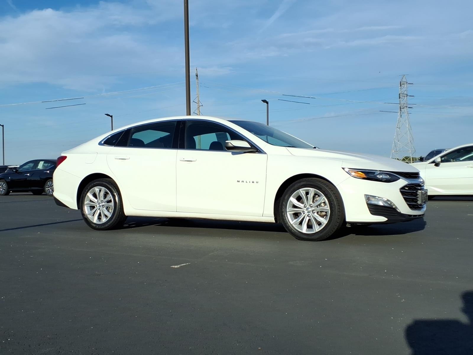 Used 2024 Chevrolet Malibu 1LT with VIN 1G1ZD5ST8RF222093 for sale in Forsyth, IL