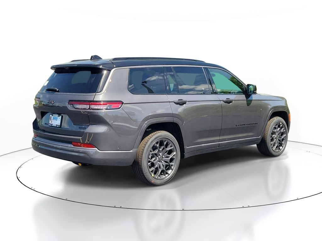 New 2026 Baltic Gray Metallic Clear-Coat Exterior Paint Jeep Summit image 4