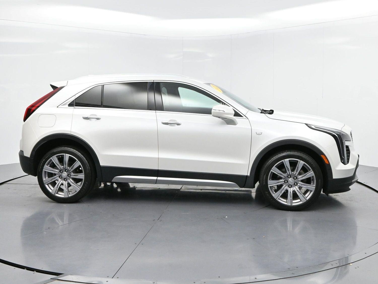 Used 2021 CRYSTAL WHITE TRICOAT Cadillac AWD Premium Luxury image 8
