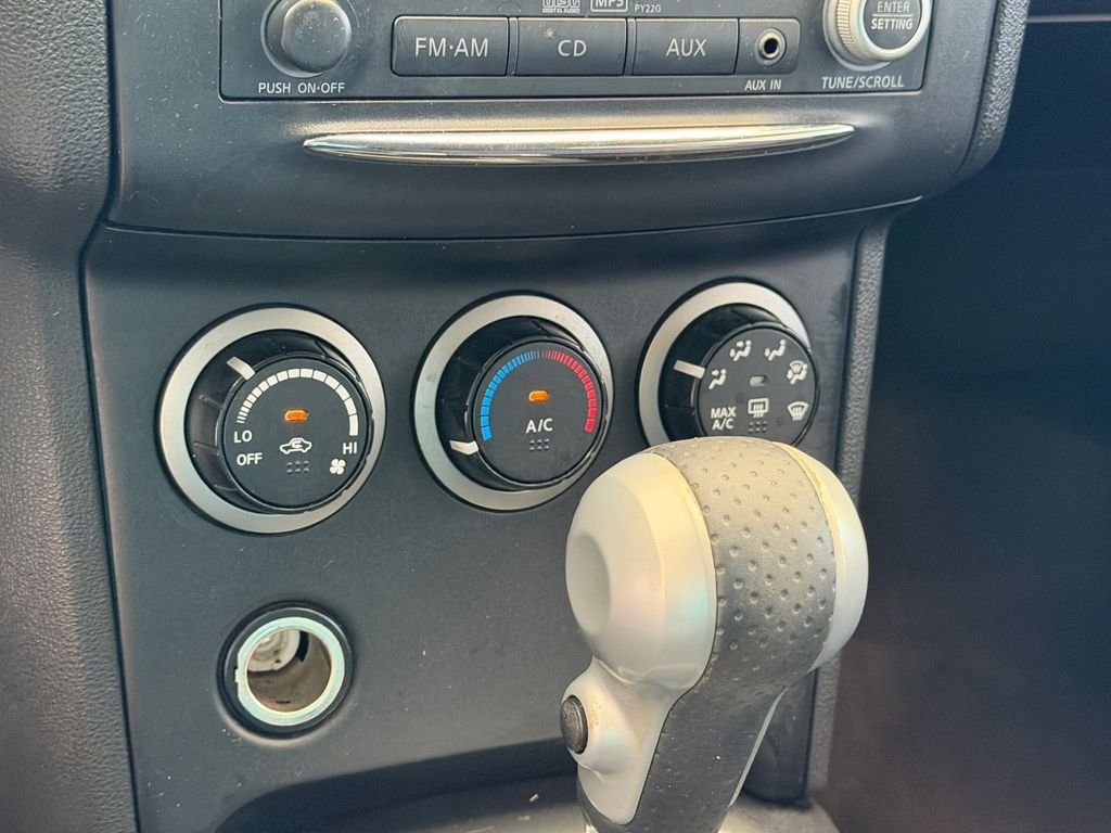 Used 2011 Gray Nissan SV image 18