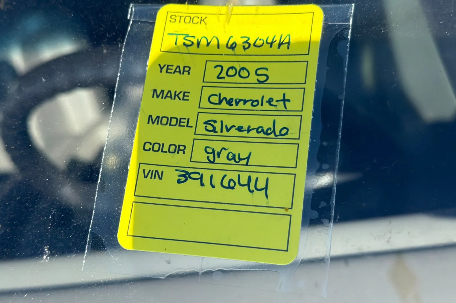 Used 2005 Silver Birch Metallic Chevrolet LT image 3