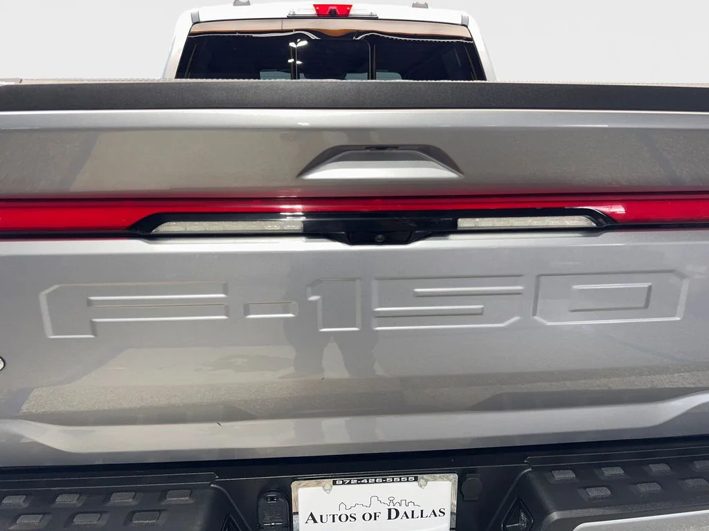 Used 2022 Silver Ford Lariat image 19