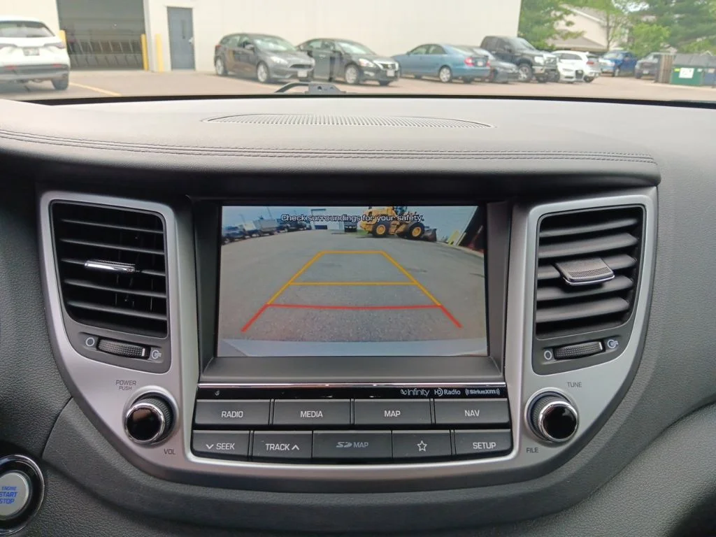 Used 2018 Molten Silver Hyundai Limited image 39