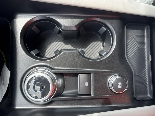 New 2026 Agate Black Metallic Ford Active image 23