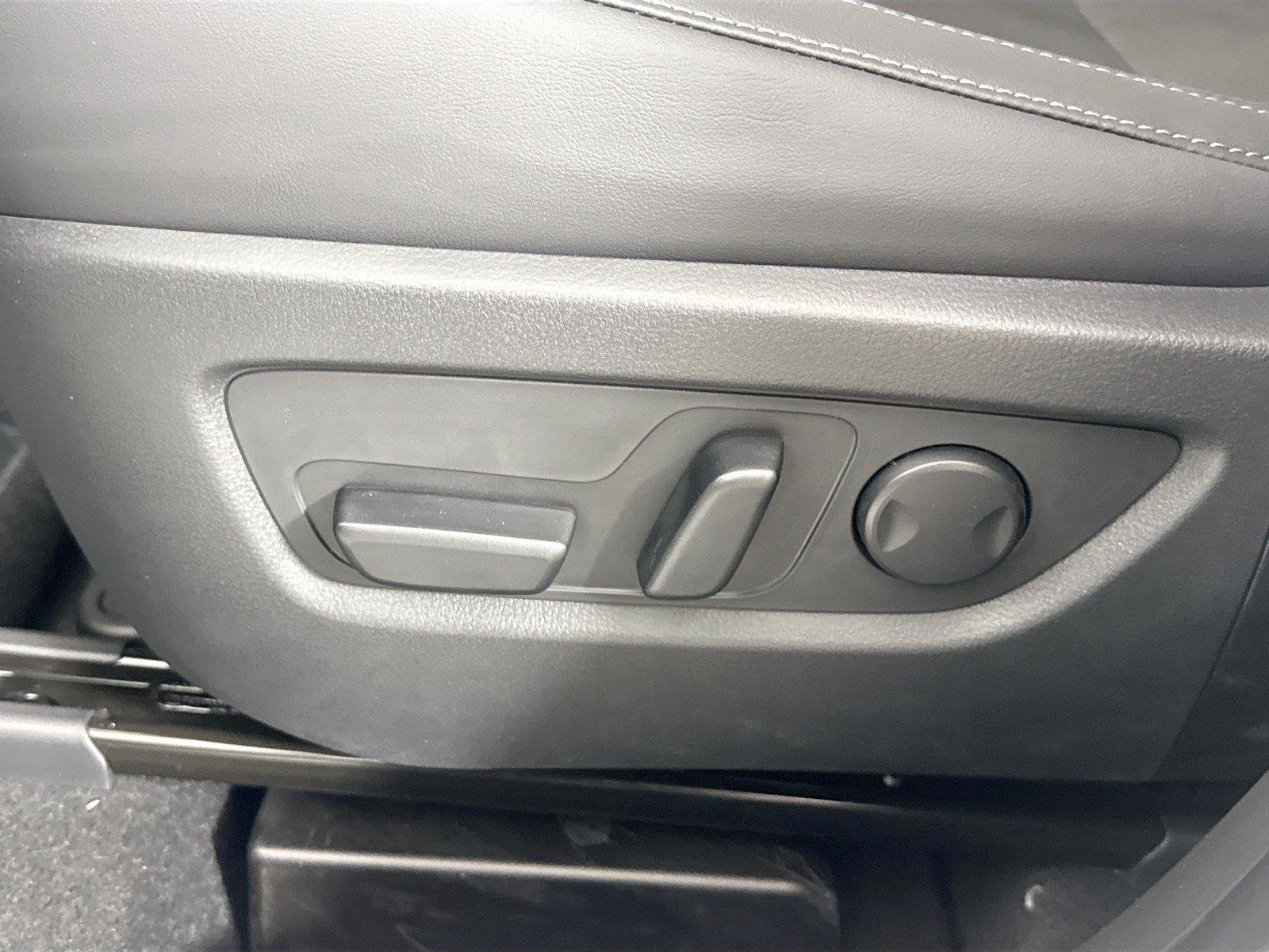 New 2026 Machine Gray Metallic Mazda 2.5 S Preferred AWD image 29