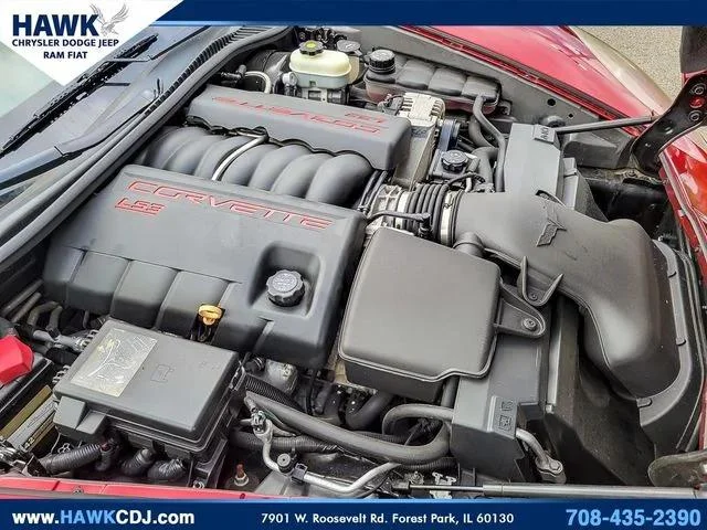 Used 2009 Red Chevrolet w/1LT image 23