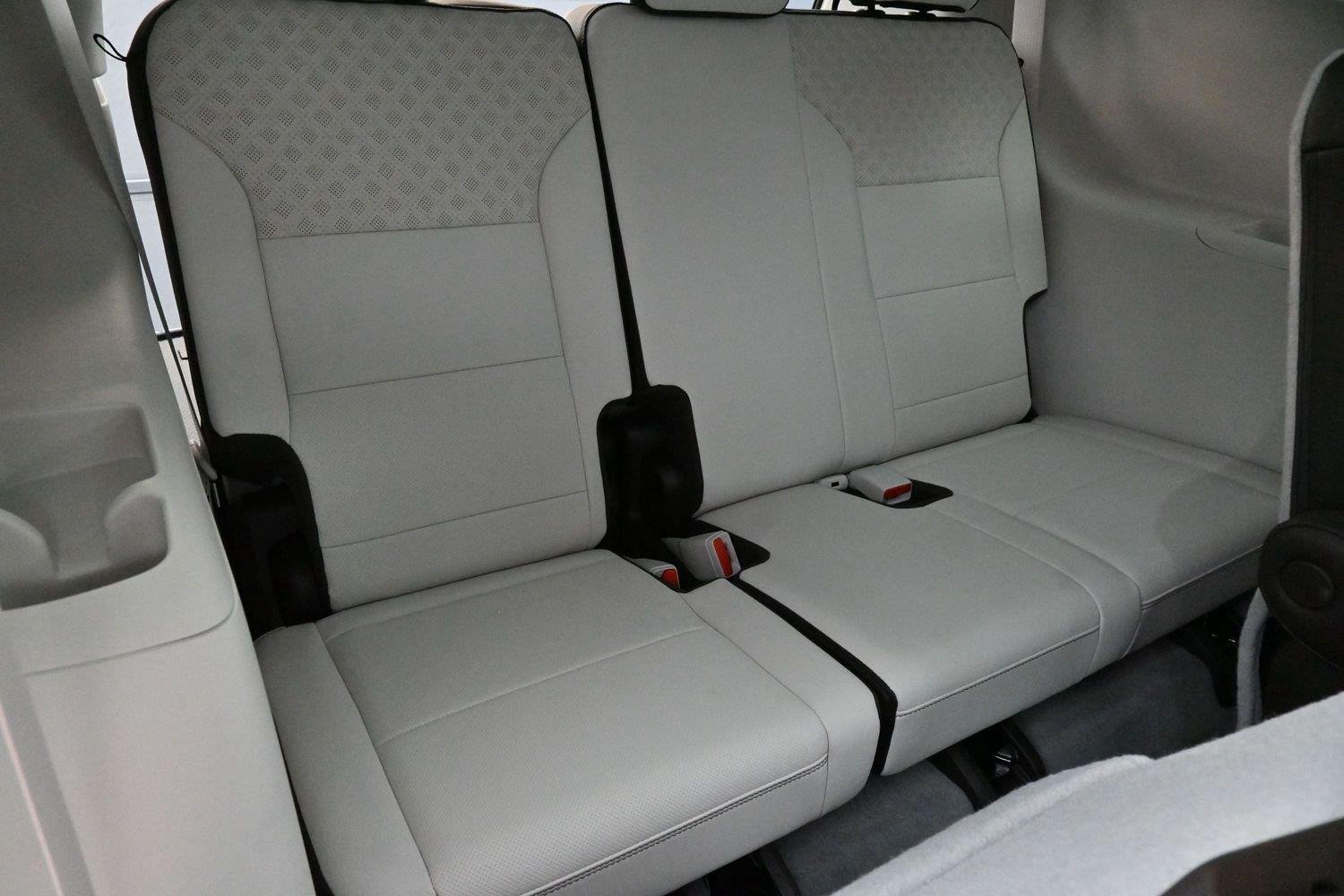 Used 2024 Ebony Twilight Metallic GMC AWD Denali image 38