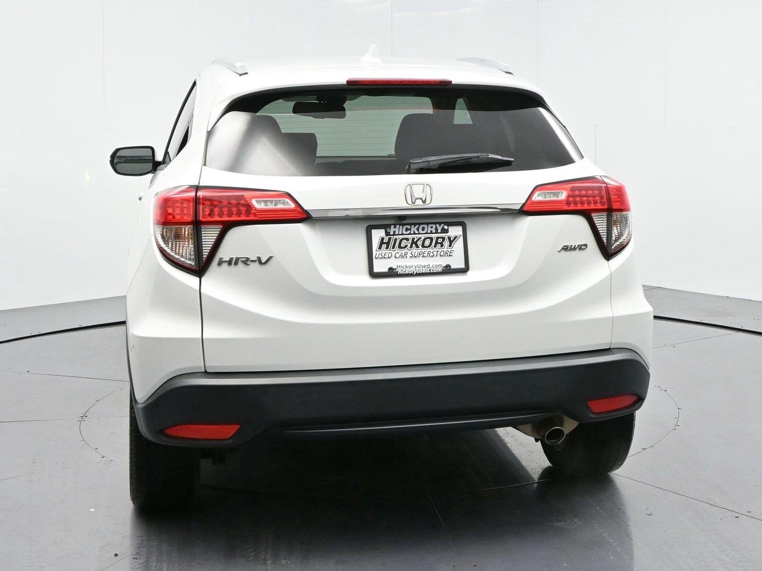 Used 2022 Platinum White Pearl Honda EX-L image 6