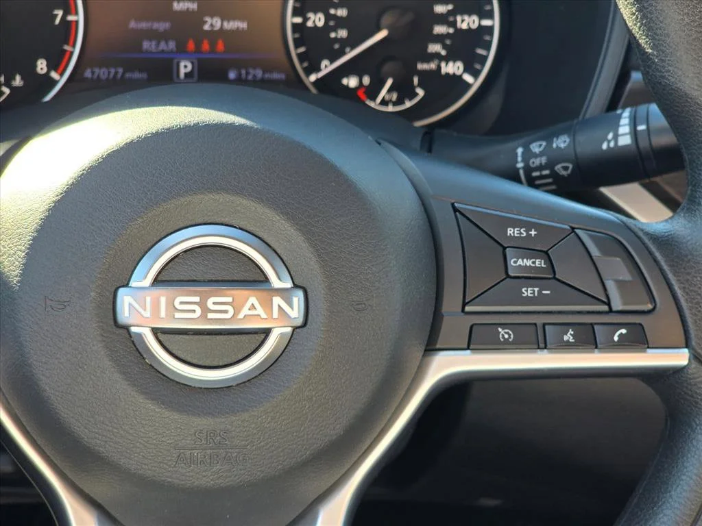 Used 2025 Black Nissan 2.5 SV image 14