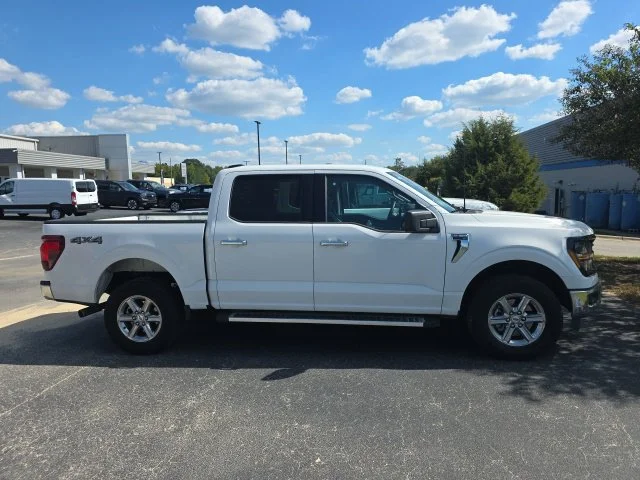 Used 2025 White Ford XLT image 4
