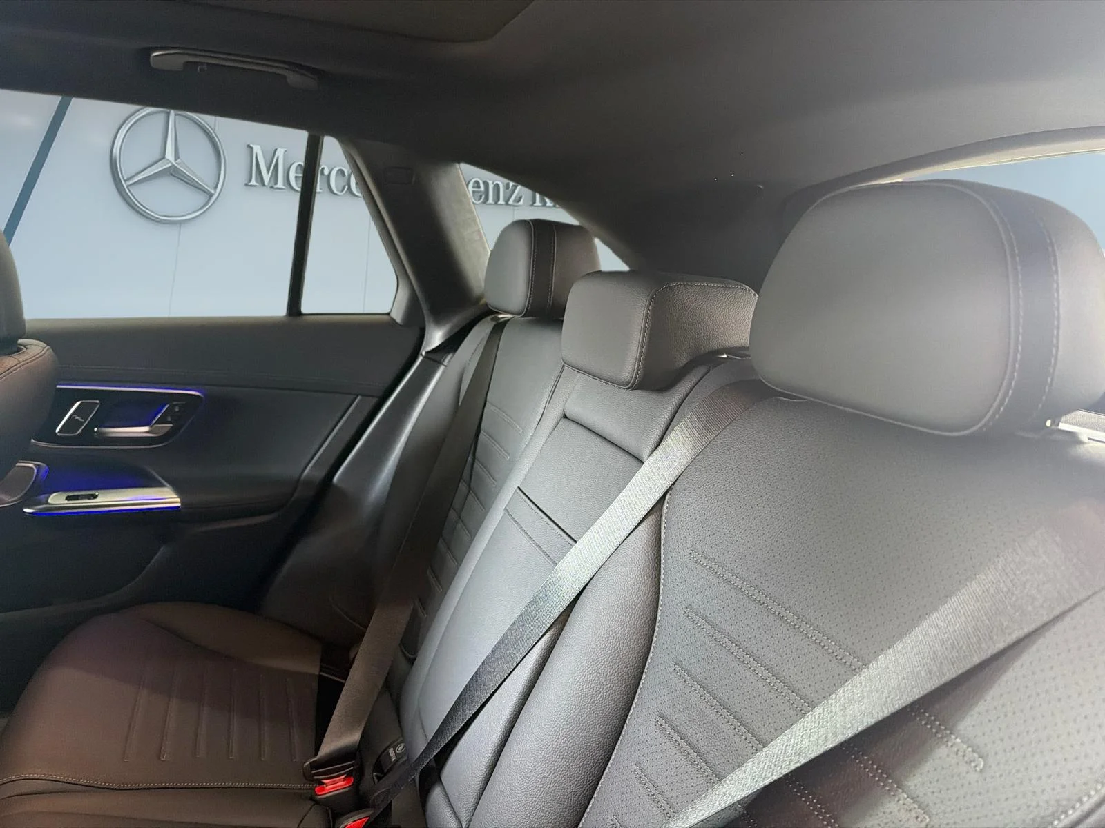 New 2026 Silver Mercedes-Benz GLC 300 4MATIC SUV image 23