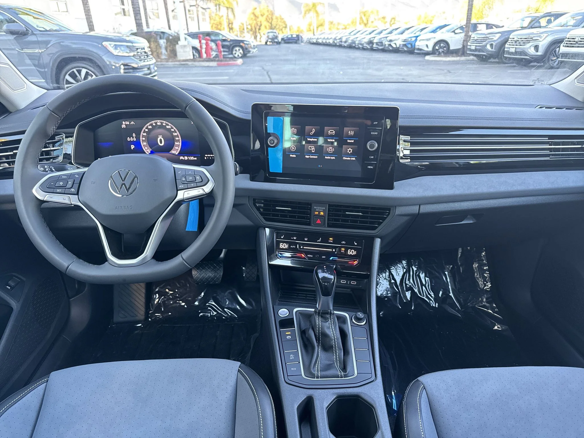 New 2027 Monument Gray Volkswagen SE image 17