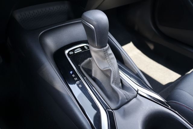 Used 2024  Toyota SE image 22
