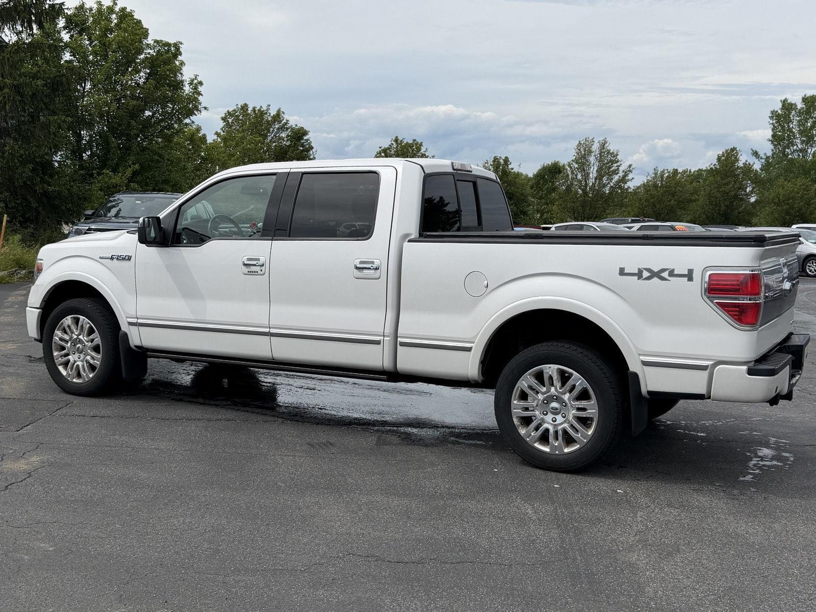 Used 2014 White Platinum Metallic Tri-Coat Ford  image 6