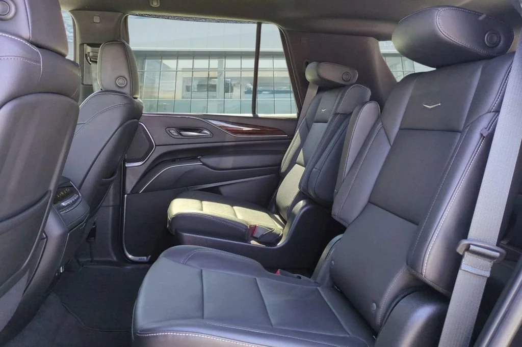 Used 2023 BLACK RAVEN Cadillac RWD Luxury image 15
