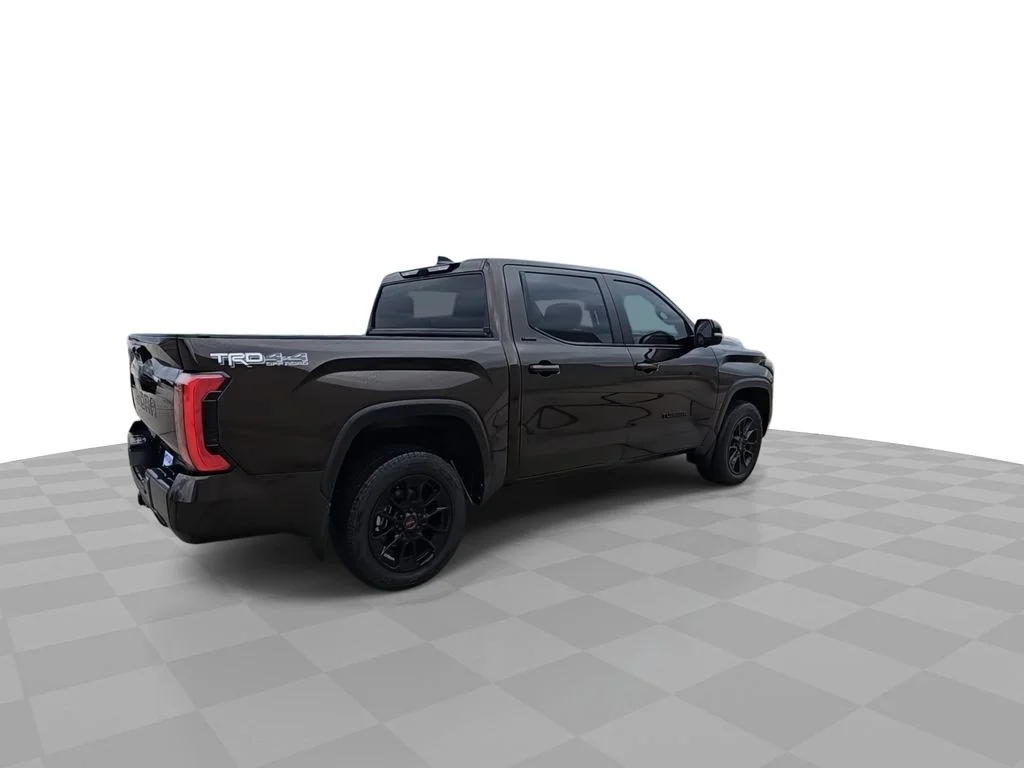 Used 2025  Toyota Limited image 8