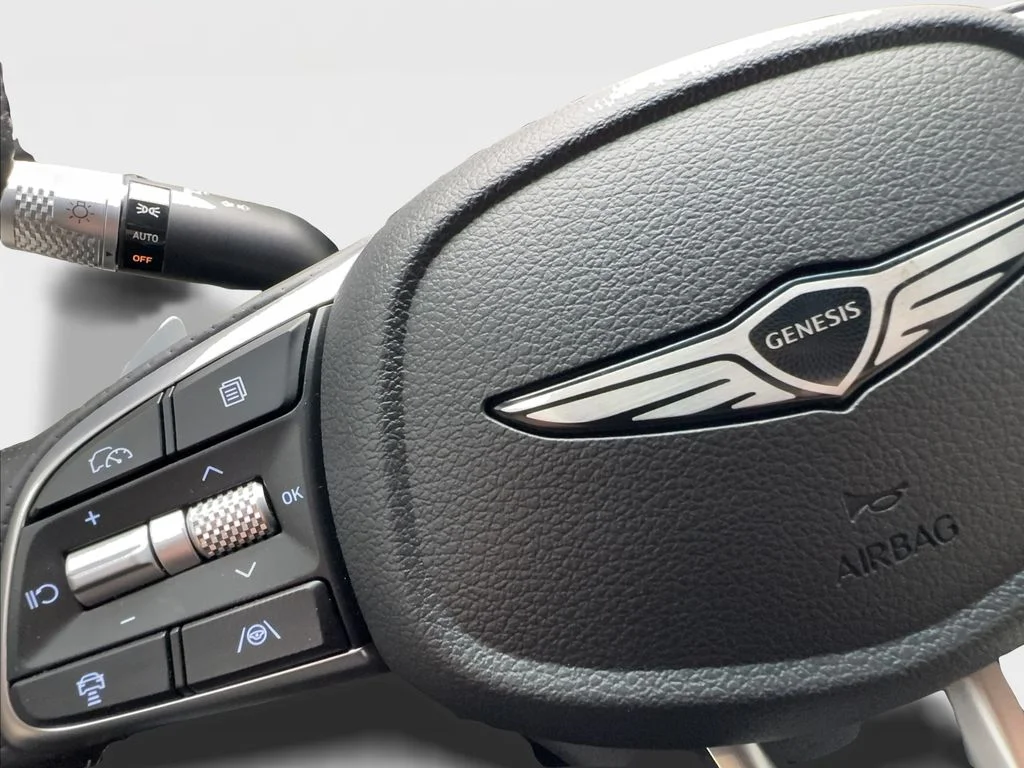 Used 2026 Silver Genesis 2.5T image 38