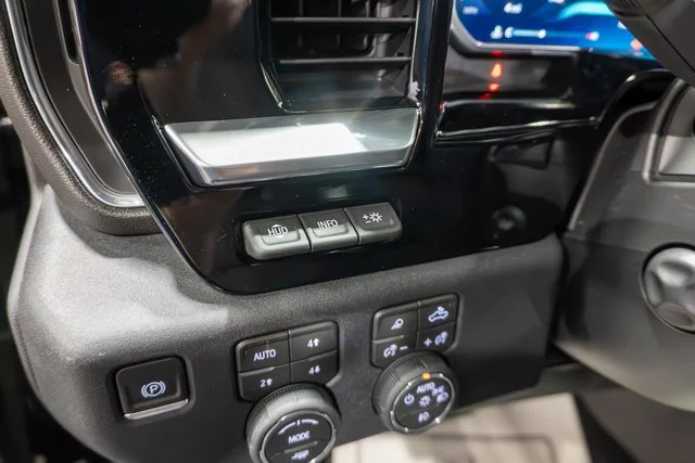 2026 Chevrolet Silverado 1500 High Country - Photo 23