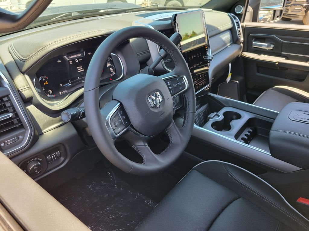 2026 Ram Ram 2500 Pickup photo 3