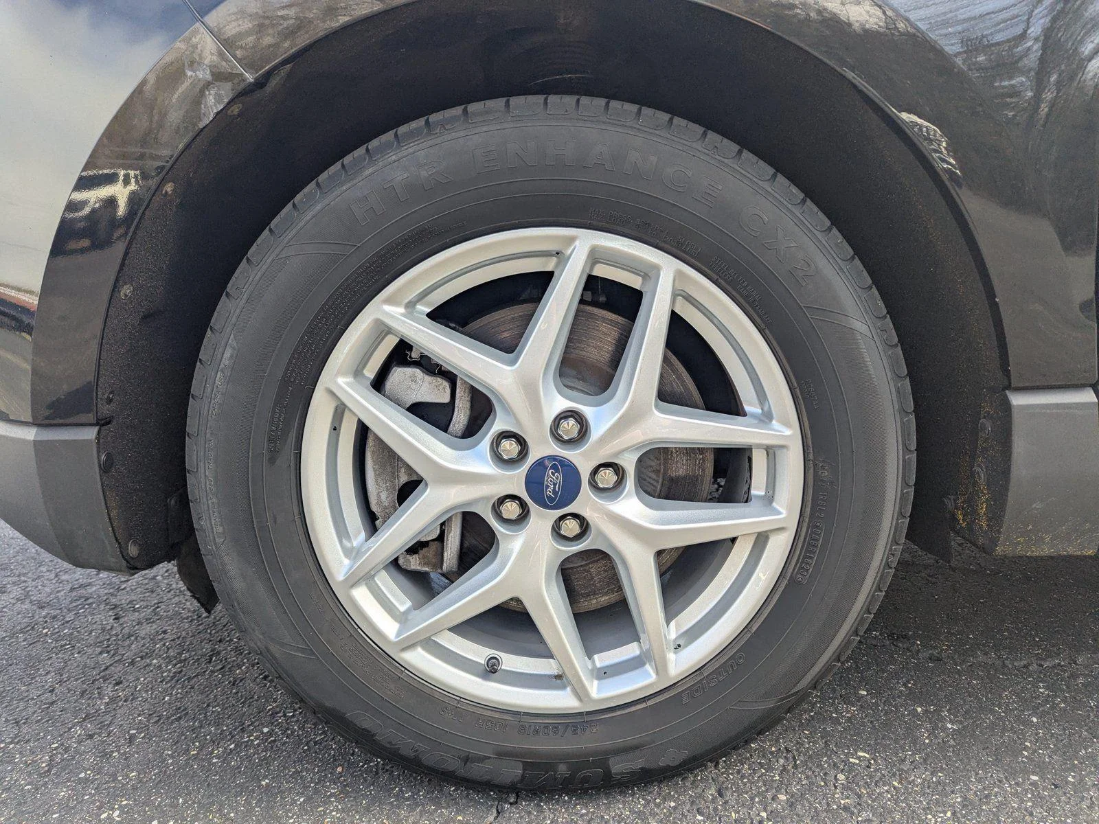 Used 2022 Agate Black Ford SEL image 9