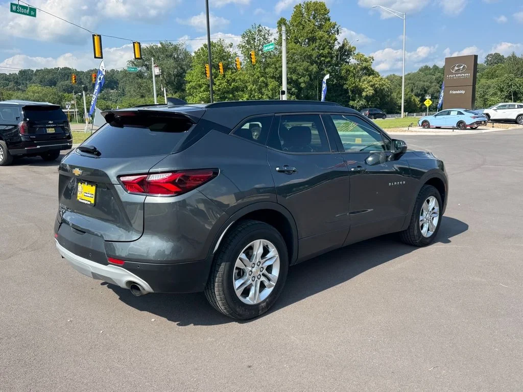 Used 2019 Gray Chevrolet Base image 3