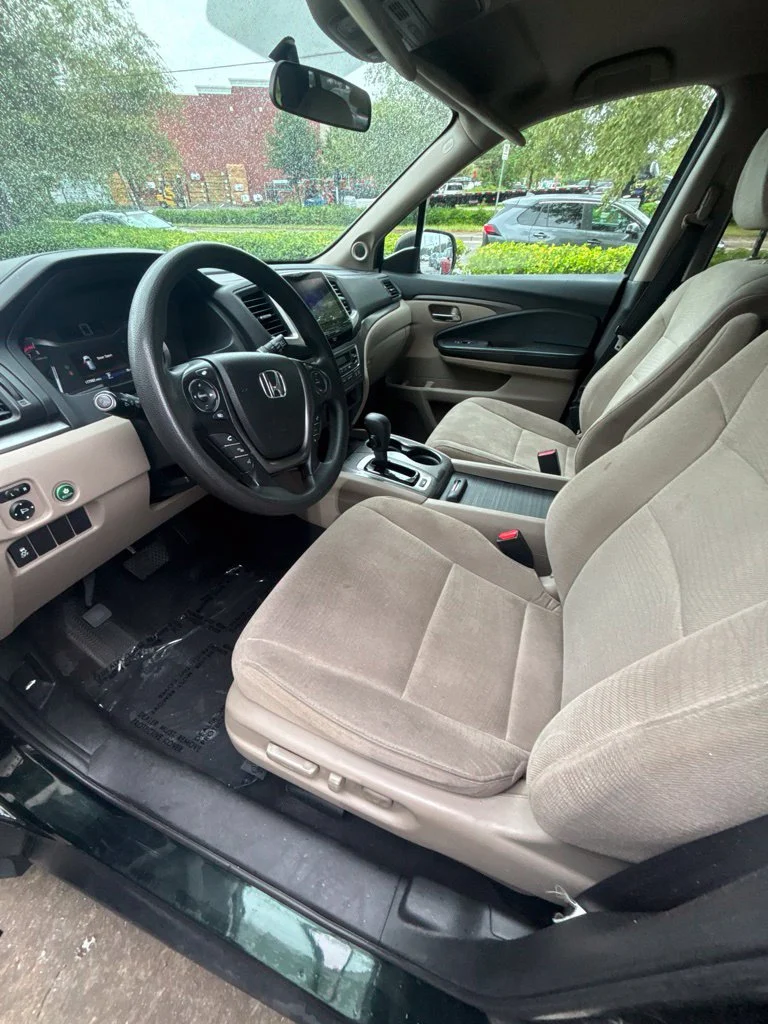 Certified Used 2018 Black Honda EX image 11