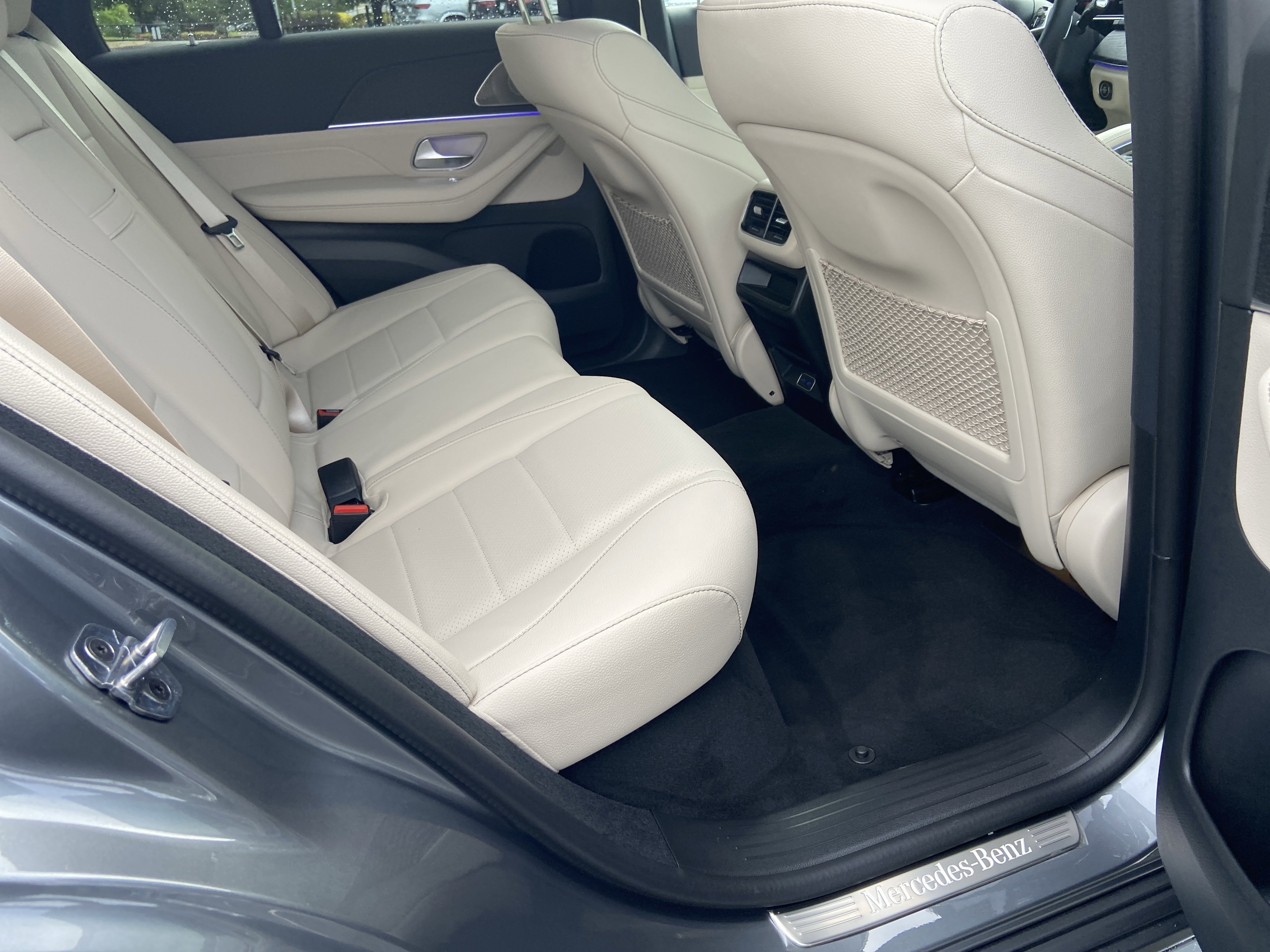 New 2026 Selenite Grey Metallic Mercedes-Benz GLE 450 4MATIC® SUV image 39