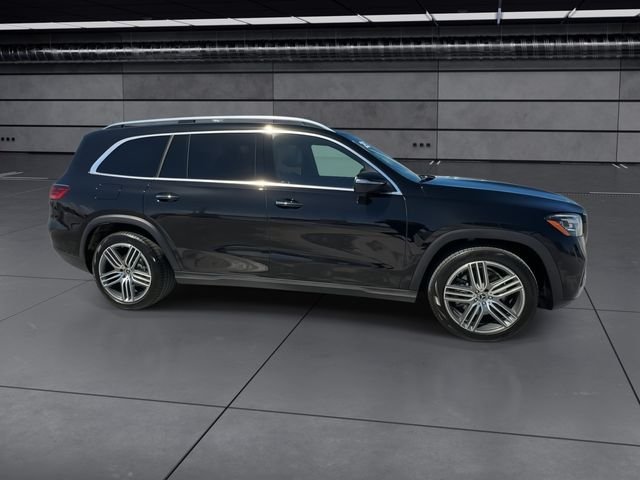 Used 2025 Black Mercedes-Benz GLS 450 image 9