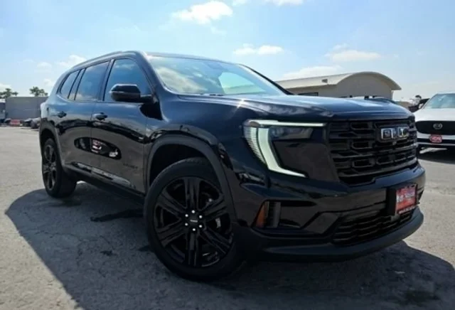 New 2026 GMC Acadia Elevation