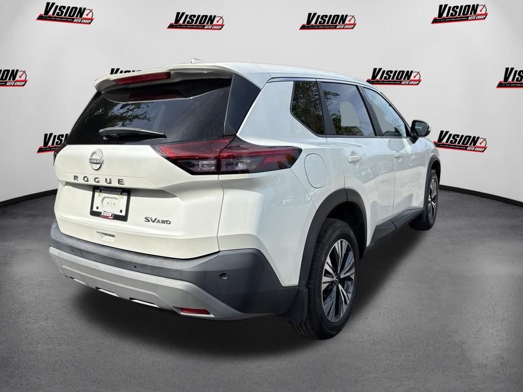 Certified Used 2023 White Nissan SV image 5
