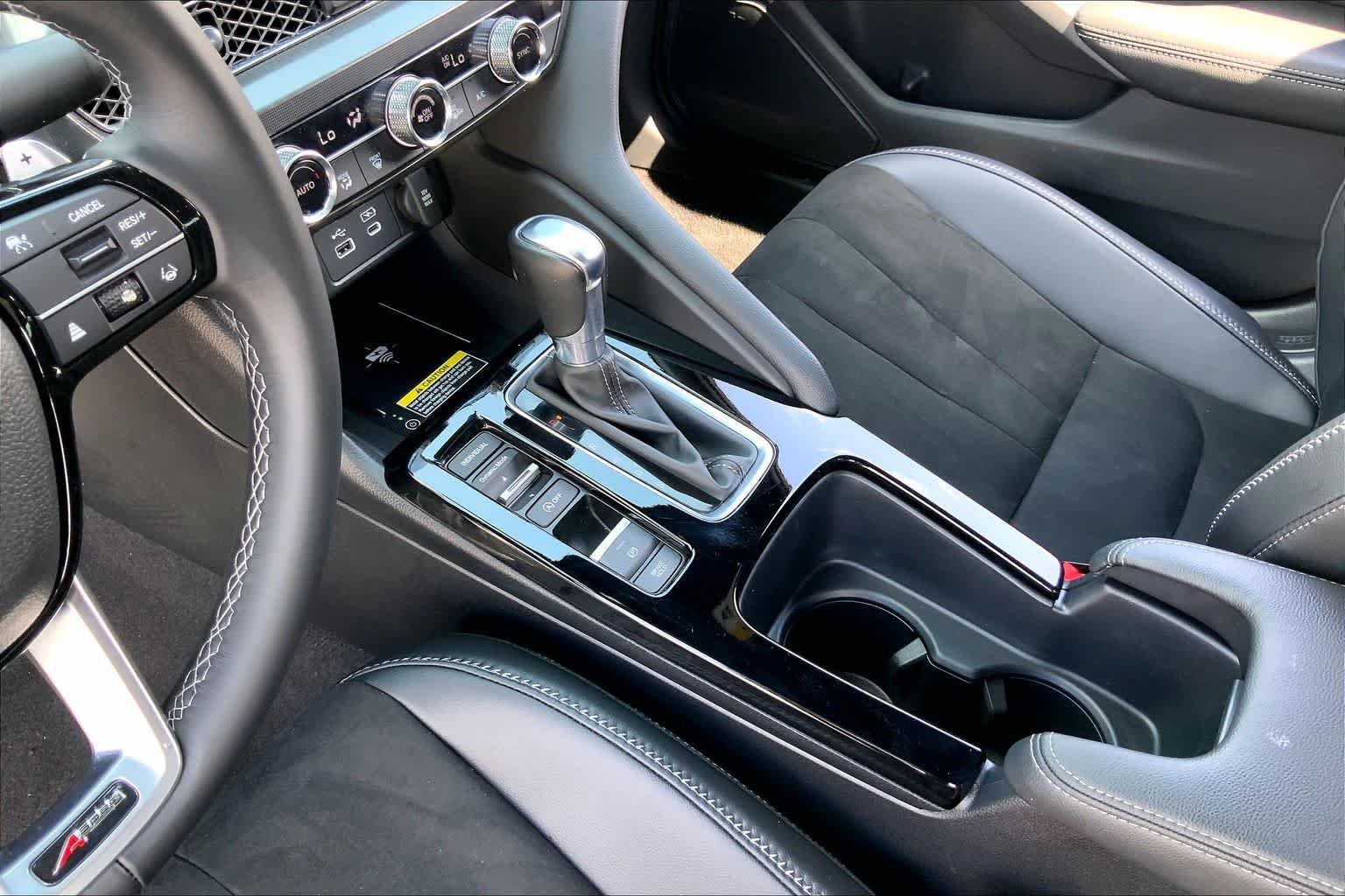 Used 2024 Liquid Carbon Metallic Acura w/A-Spec Technology Package image 17