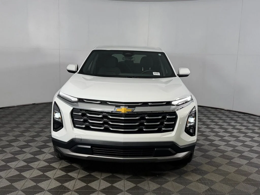 Used 2026 White Chevrolet LT image 10