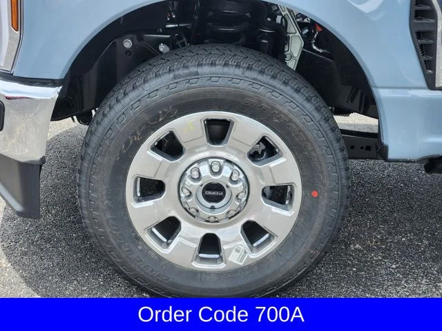 New 2026 Glacier Gray Metallic Tri-Coat Ford F-250® King Ranch® image 10